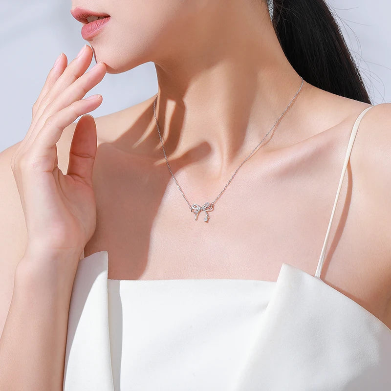 Bella Bow Necklace